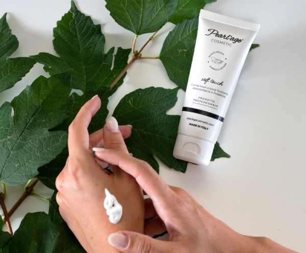 soft-touch-crema-mani-screpolate-pearlage-cosmetic